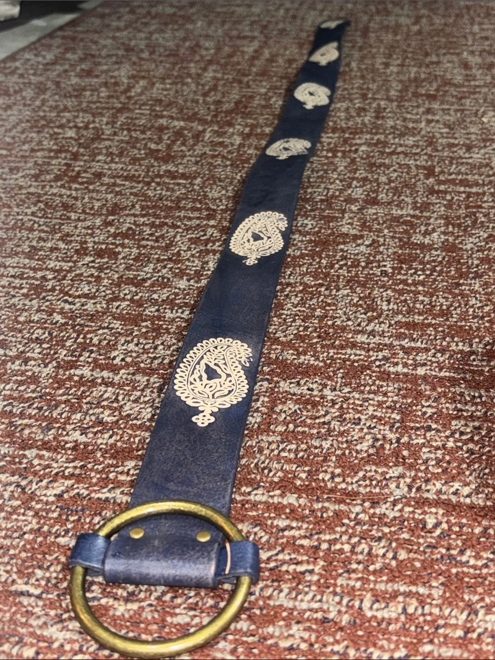 Gap belt blue leather paisley embossed y/k belt brass buckle women’s small
